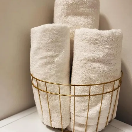 Jm-sutomiscica-holiday House On The * Sutomiscica